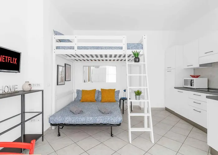 Le16 - Duomo-loreto - - Modern Apartment